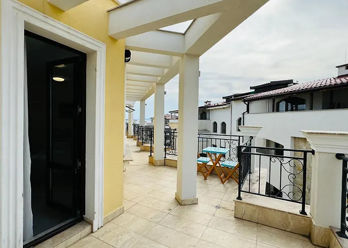 Horizon 27 'в' Апартамент